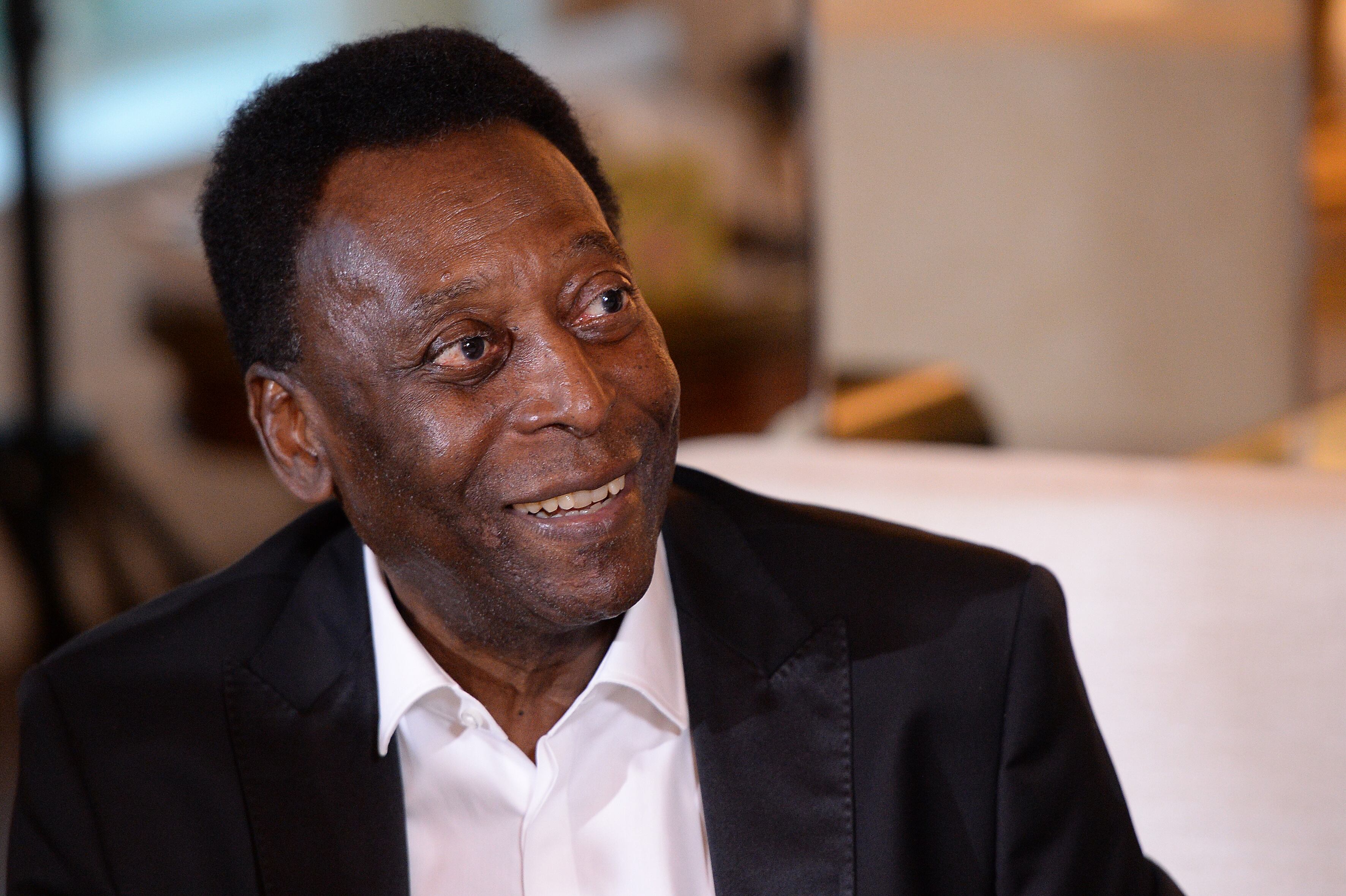 Pelé en el Hotel Savoy antes de asistir a los premios GQ Men of the Year Awards el 5 de septiembre de 2017 en Londres, Inglaterra. Foto de Eamonn M. McCormack/Getty Images.