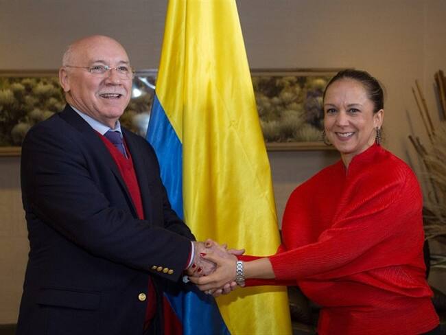 Viceministra Adriana Mendoza recibió al Canciller de Paraguay, Eladio Loizaga. Foto: Cancillería de Colombia