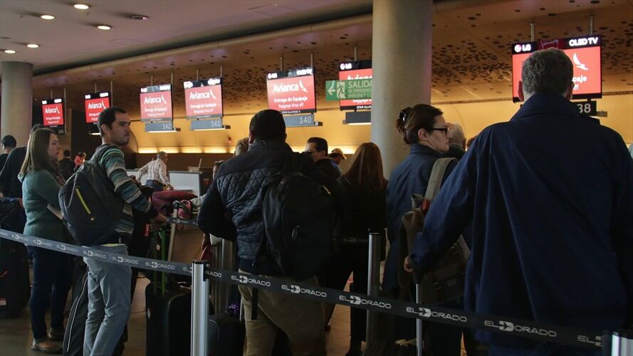 Denuncian negligencia en muerte de extranjero en aeropuerto de Bogotá. Foto: Colprensa