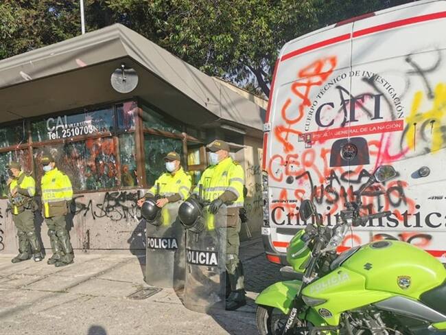 CAI de Villa Luz, al occidente de Bogotá. Foto: W Radio.