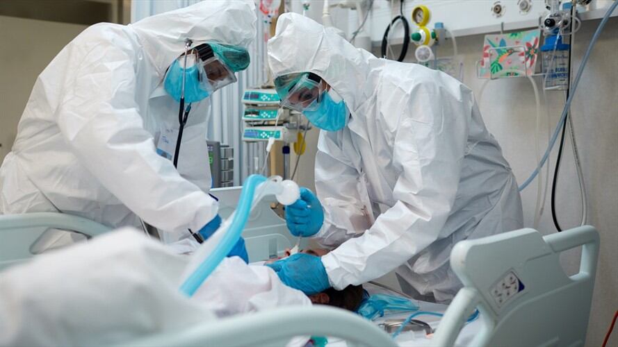 La Federación de Aseguradores Colombianos señaló este martes que han atendido cerca de 60.000 reclamaciones de seguros de vida. Foto: Getty Images / TEMPURA