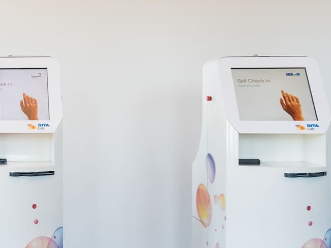 Kate, Robot Piloto para aeropuerto El Dorado. Foto: Prensa Opaín