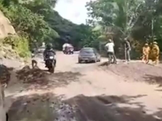 El Invías y Policía de Carreteras realizaron la intervención.. Foto: Suministrada
