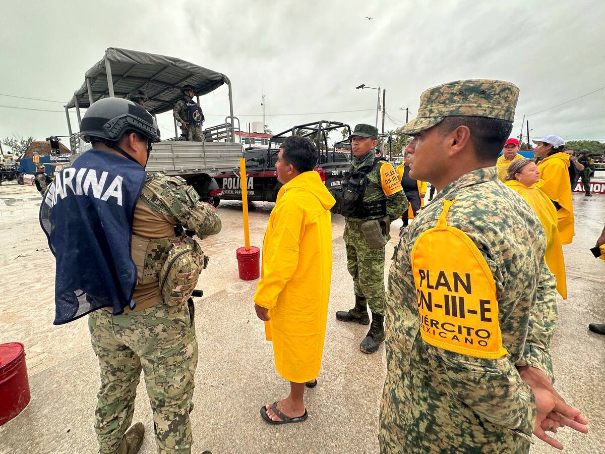 Milton se aleja de las costas del Caribe mexicano sin reportes de víctimas y daños menores