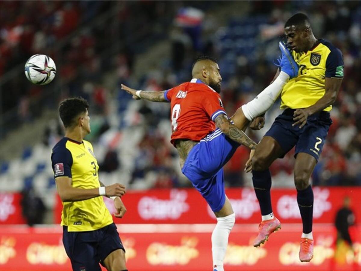 Taches a la cara: La tremenda patada de Vidal por la que le sacaron tarjeta roja