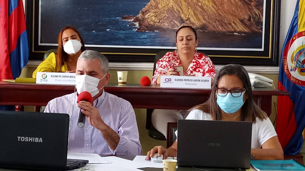 Diputados no aprueban viaje a México del gobernador del Magdalena