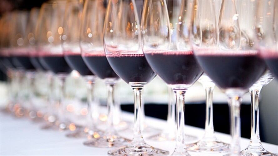¿Cómo debe ser un vino creado especialmente para Millennials?. Foto: Getty Images