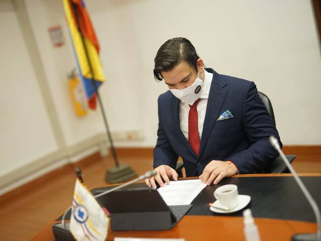 Bogotá. Julio 22 de 2020. Instalación Comisión Segunda de Cámara de Representantes. En la foto: Juan David Vélez - Presidente Comisión Segunda (Colprensa - Cámara de Representantes)