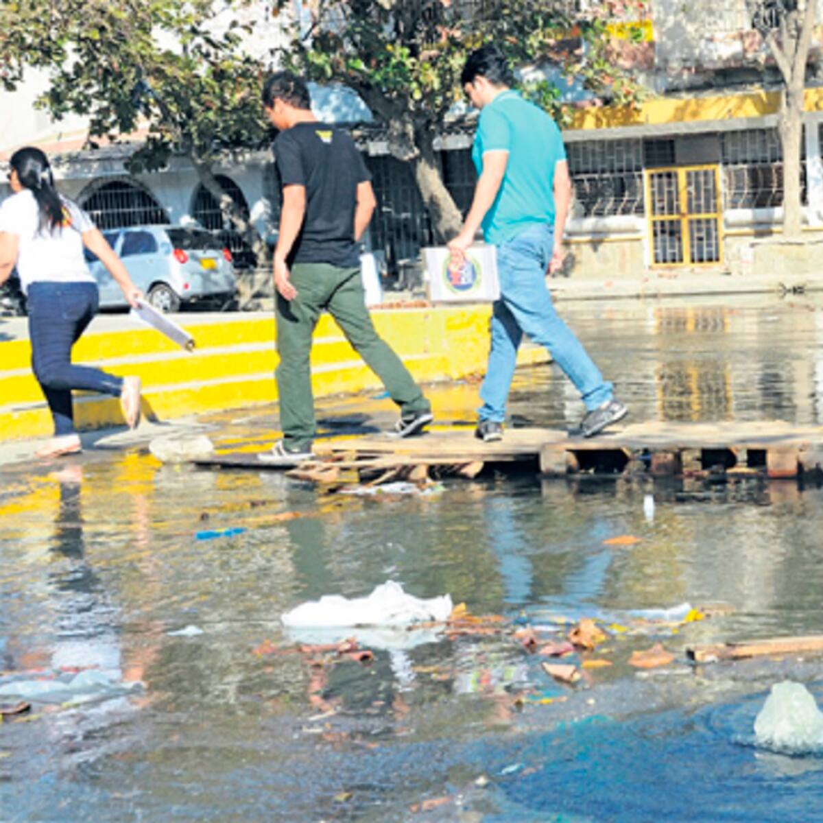 El rebosamiento es el pan de cada día: alcaldesa de Santa Marta por crisis de agua