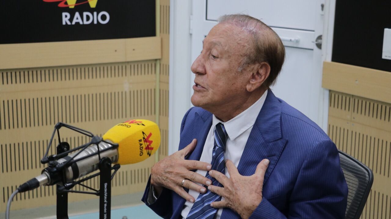 “Si campaña política es mostrar una solución para los campesinos, sí estaba haciendo campaña”: Rodolfo Hernández sobre la polémica de las casas en Piedecuesta. / FOTO: W Radio