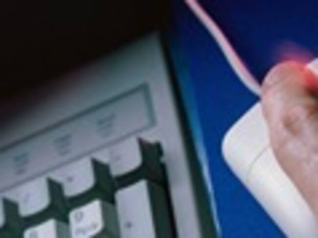 ¿Cómo protegernos de la desinformación de las redes sociales?