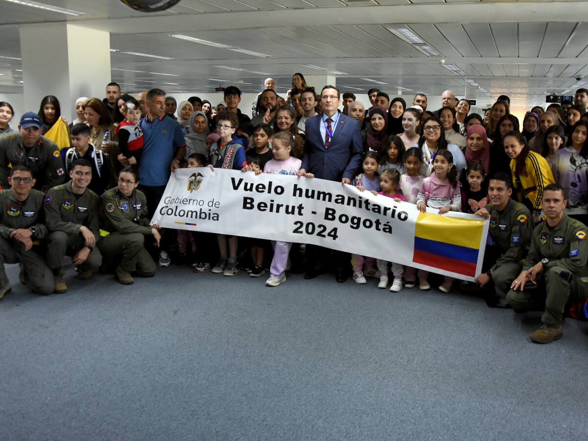 Llegaron a Colombia los 117 connacionales repatriados desde el Líbano