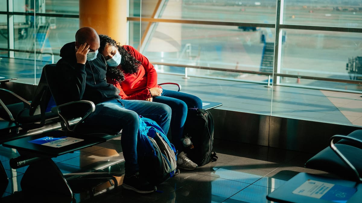 ¿Qué hacer si su vuelo es cancelado o su cupo sobrevendido?