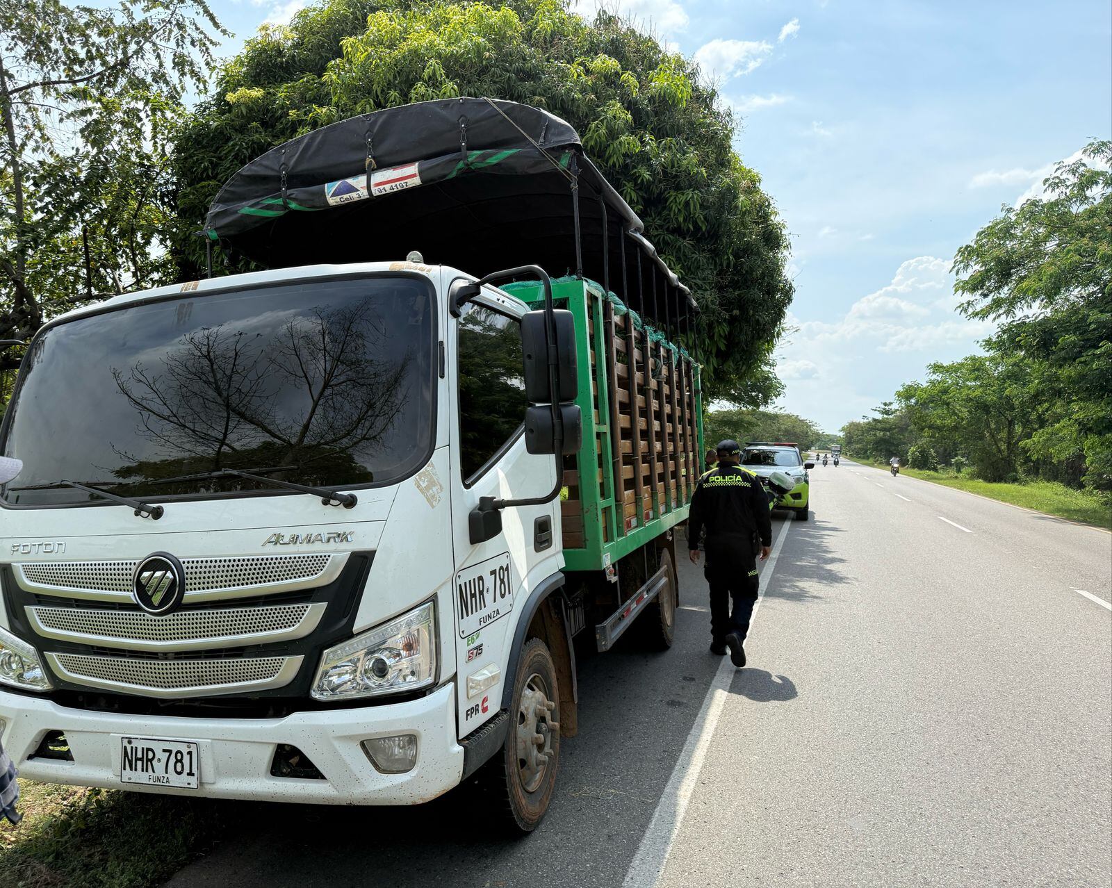 Después de 9 horas, transportadores levantaron bloqueos en vías del departamento de Córdoba. Foto: Policía.