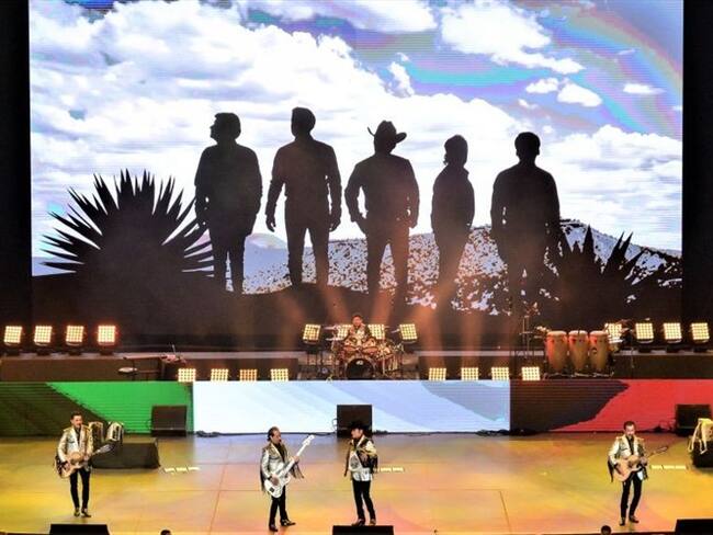 Los Tigres del Norte regresan con su nuevo sencillo titulado 'La Reunión'