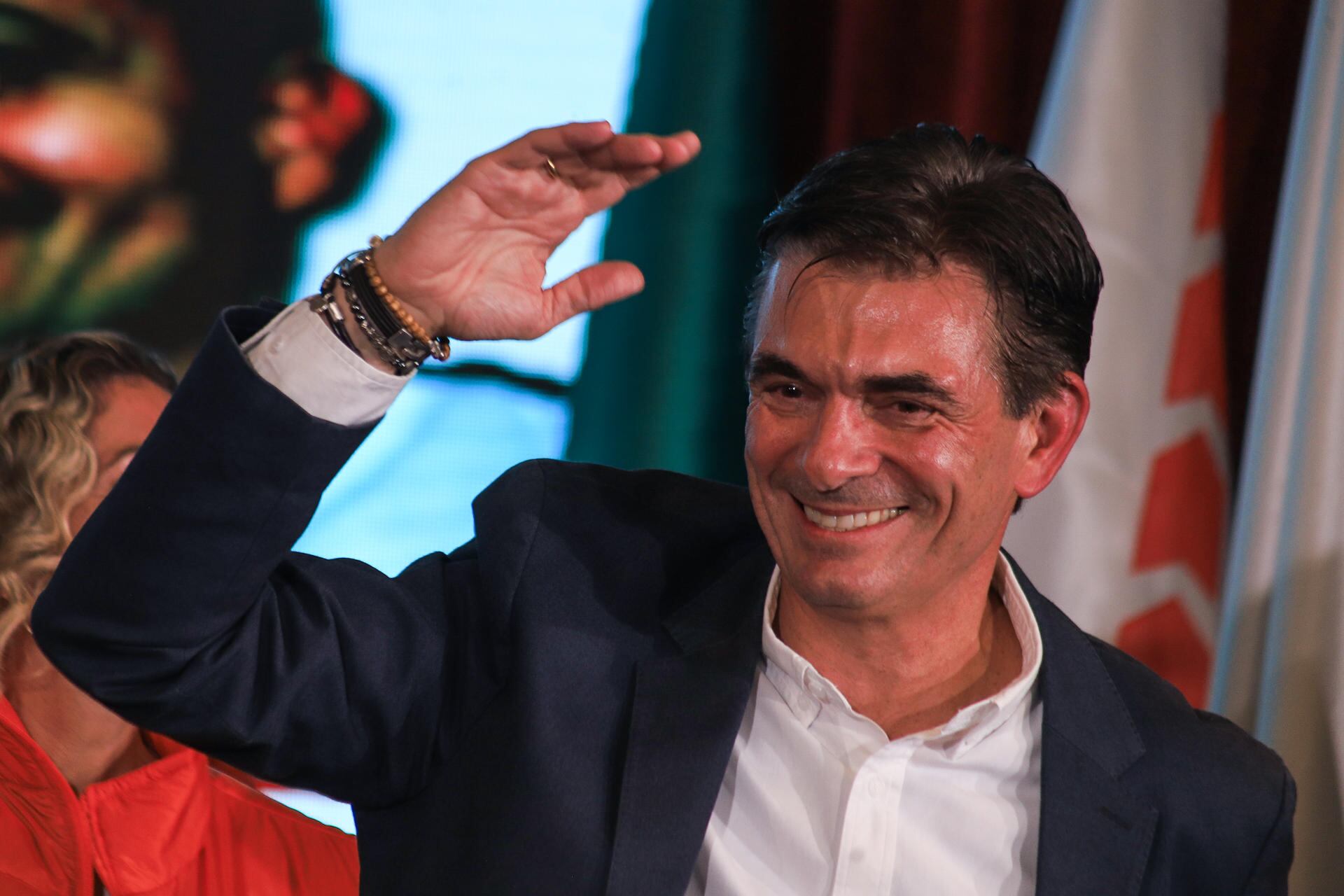 Rodrigo Paz celebra tras ganar las Elecciones en Bolivia. FOTO: EFE