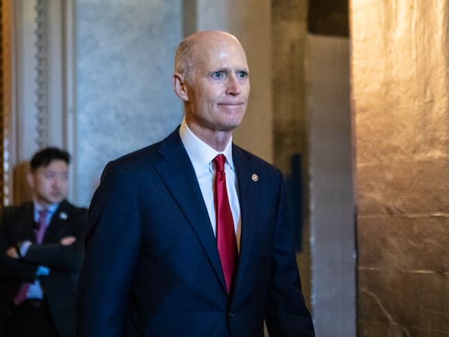 Estoy muy preocupado por la democracia de Colombia: Rick Scott, senador de EE.UU.