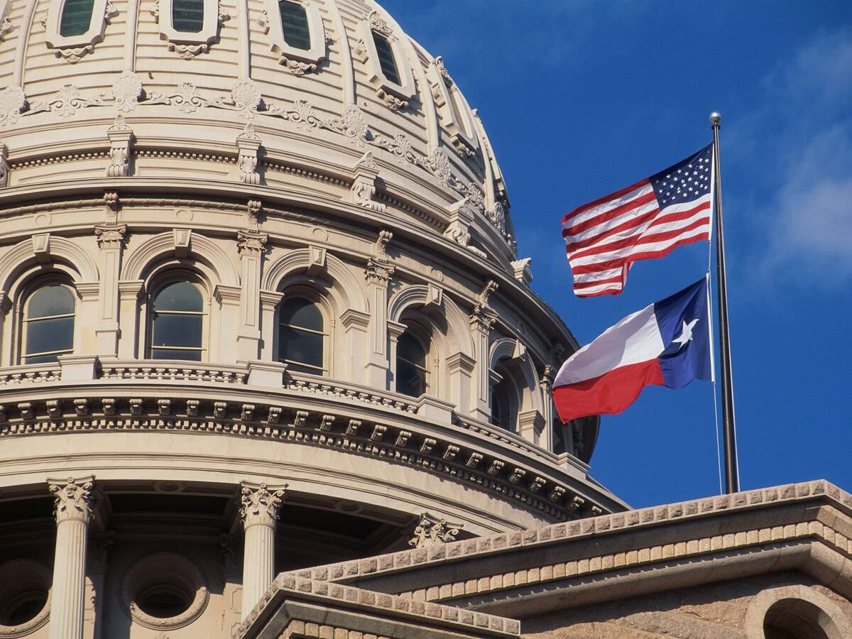 Texas aprobó un currículum con referencias bíblicas para las escuelas públicas