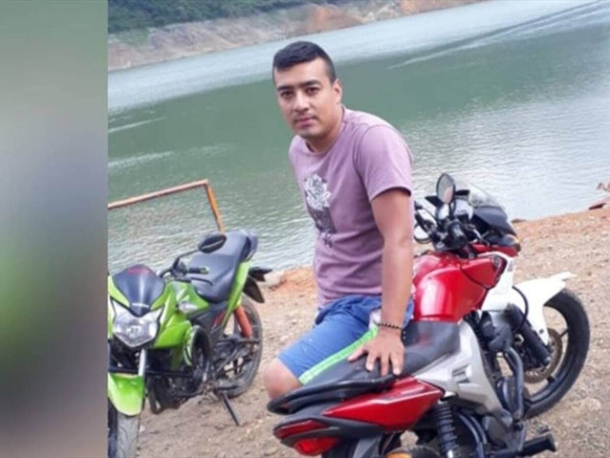 Lo mataron por ser policía: esposa de patrullero encontrado en el río Cauca