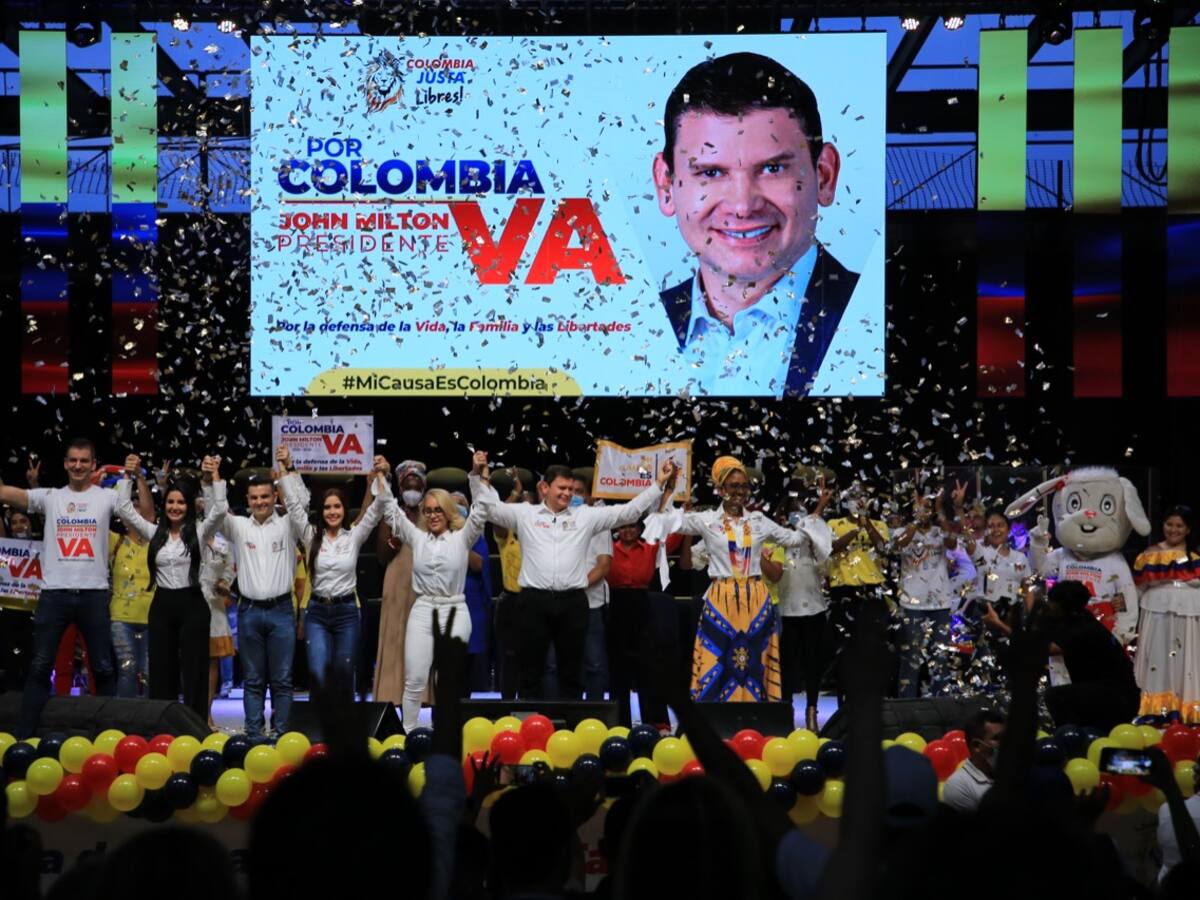 Tenemos un fuerte problema de calidad educativa, hay que fortalecer a los maestros: fórmula vicepresidencial de John Milton