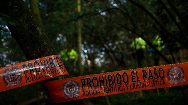 Hasta el momento se desconocen las identidades de las víctimas. Una mujer fue encontrada gravemente herida y llevada a un centro asistencial. Foto: Colprensa