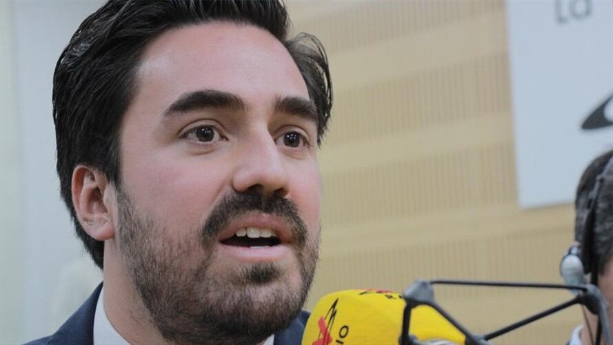 Gabriel Santos, representante a la Cámara. Foto: La WCon Vicky Dávila