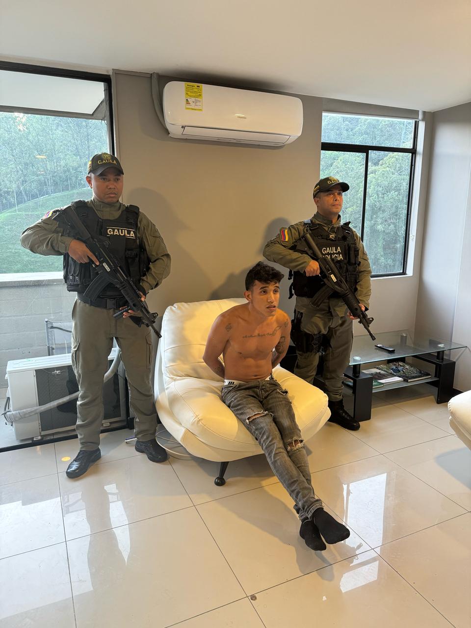 Capturan en Medellín a alias Chino San Vicente, cabecilla del Tren de Aragua en Bogotá. Foto: Policía Nacional