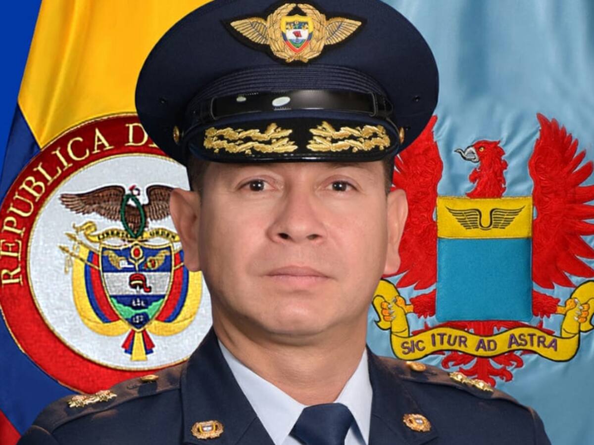 General de la Fuerza Aeroespacial representará a militares en negociación con disidencias
