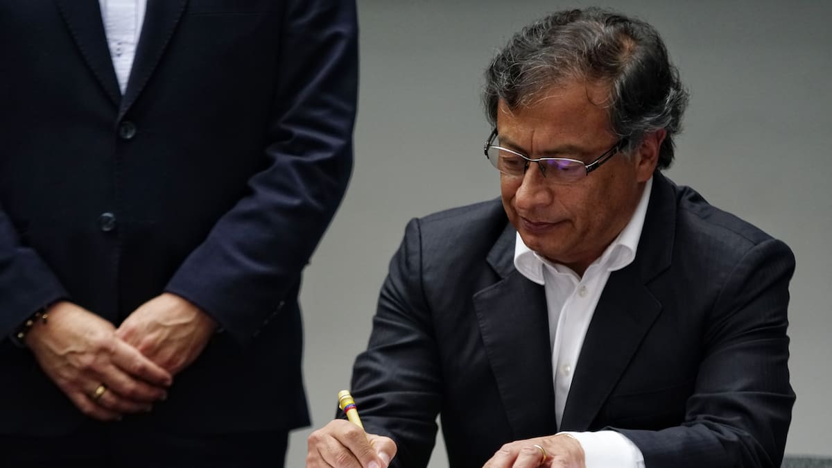 Libertad de prensa: ¿por qué preocupa el trino de Gustavo Petro?