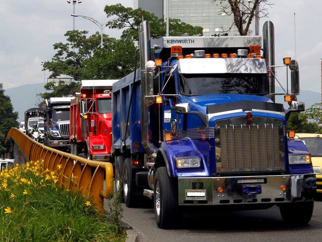 Imagen referencia de camioneros Colombia. (Photo by Fredy Builes/Getty Images)