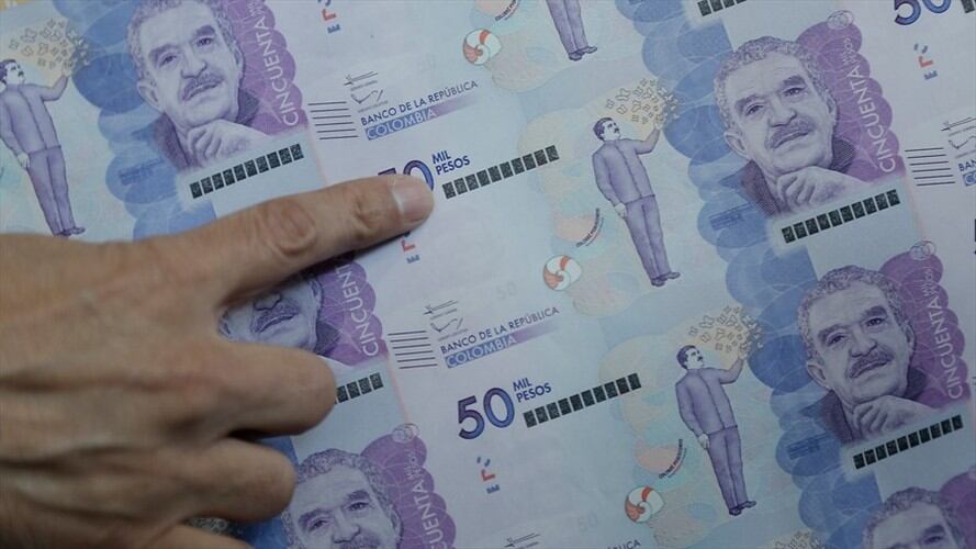 Juan José Echavarría indicó que si siguiera como gerente del Emisor le gustaría convencer al Congreso de quitar por fin los tres ceros de los billetes. Foto: Colprensa