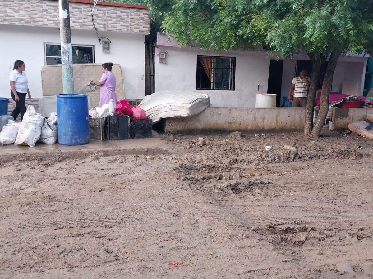 Gobernación brinda acompañamiento por inundaciones en el corregimiento de Apure, Magdalena