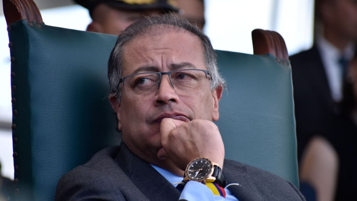 Al Oído: presidente, un Gobierno que dice buscar Paz Total no puede amenazar al periodismo