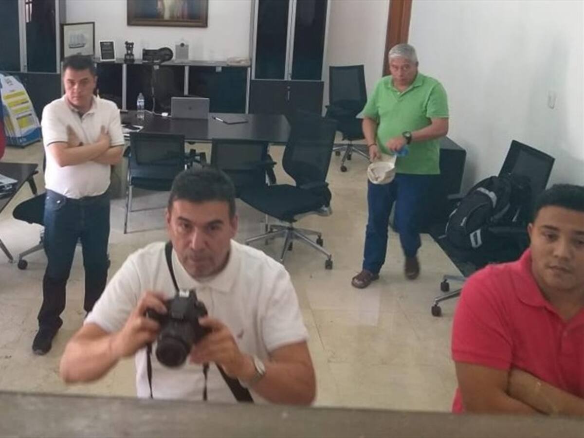 Polémica por "allanamiento" a la alcaldía de Santa Marta