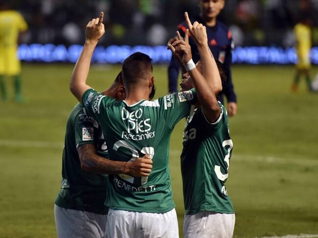El deportivo Cali derrotó 2-0 al Atlético Nacional en El Coloso de Palmaseca. Foto: Agencia EFE