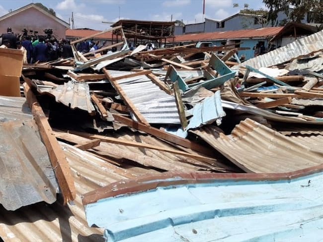 Derrumbe en escuela de Kenia deja por lo menos 7 niños muertos y 64 heridos. Foto: Getty Images