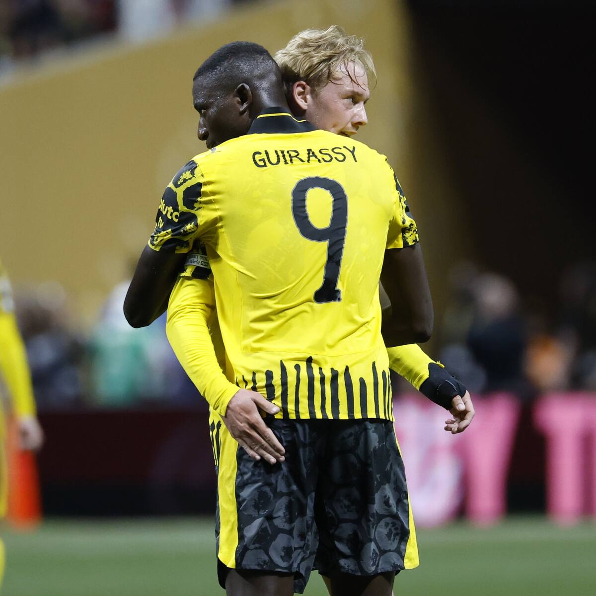 Borussia Dortmund superó 2-1 a Monterrey y obtuvo el último cupo de cuartos del Mundial de Clubes