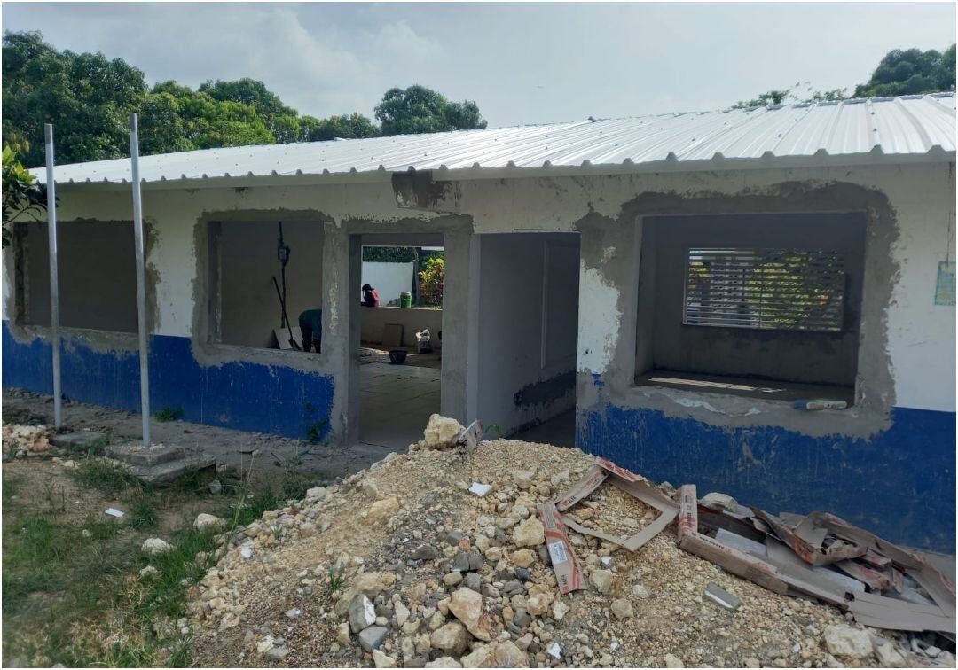 Así están los salones del centro educativo. Crédito: Cortesía.