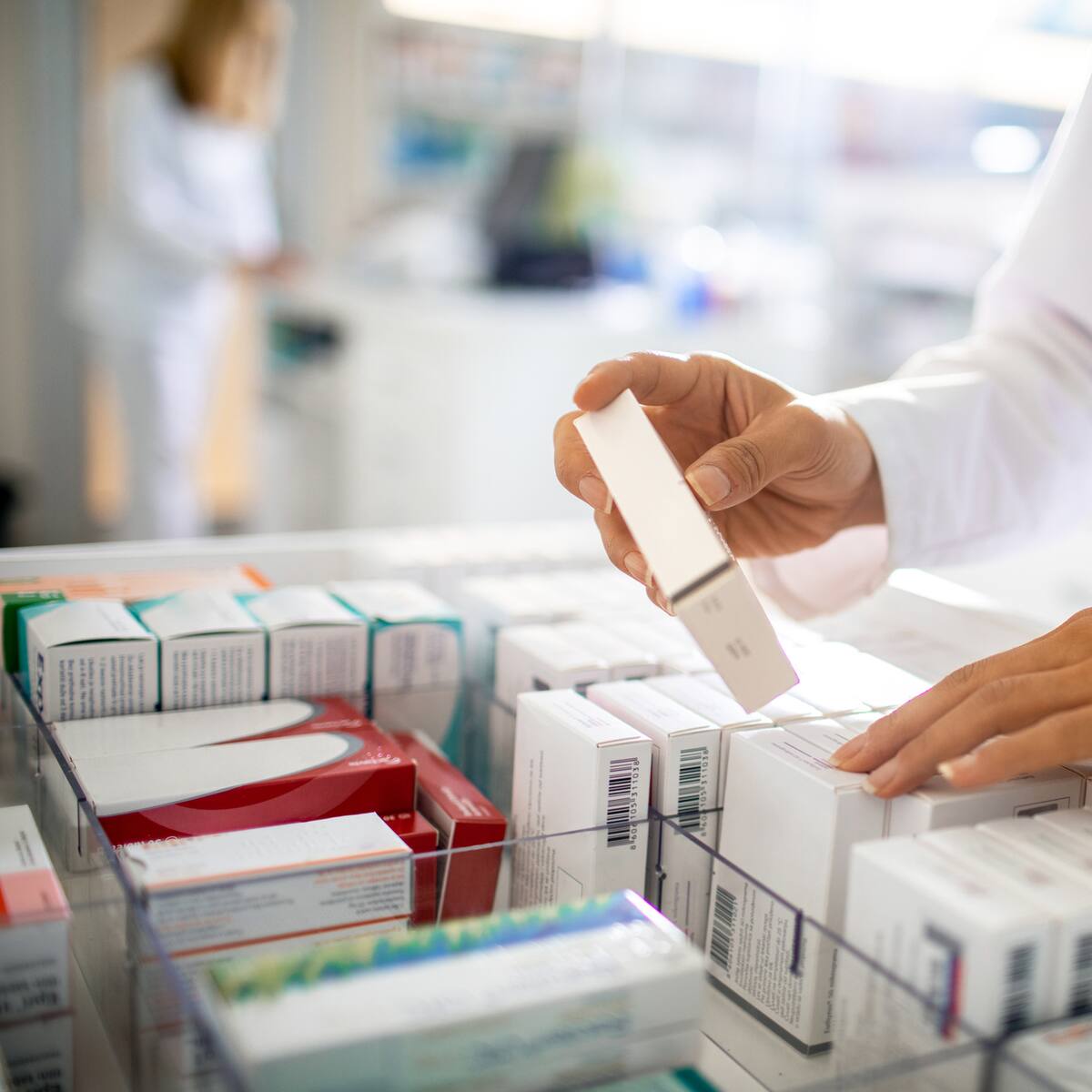 Abren indagación en MinSalud e Invima por escasez de medicamentos