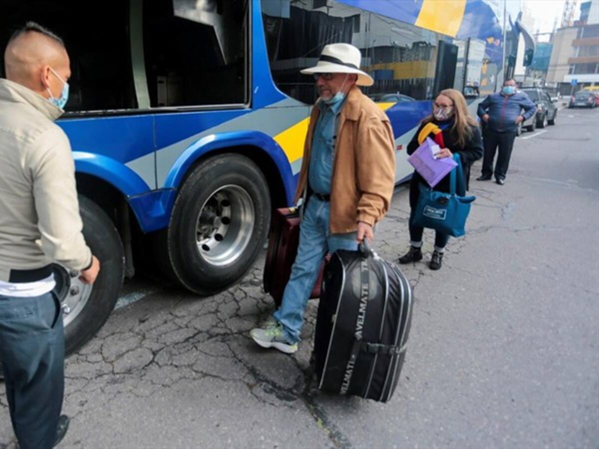 "Vuelta a la Patria": Casi 100 venezolanos regresan a su país desde Ecuador