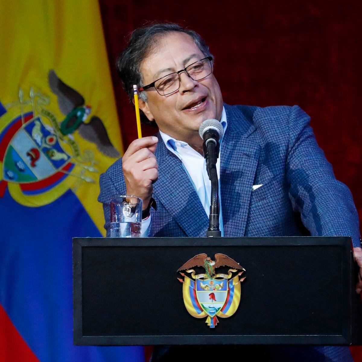 La apuesta de Petro para financiar la infraestructura social
