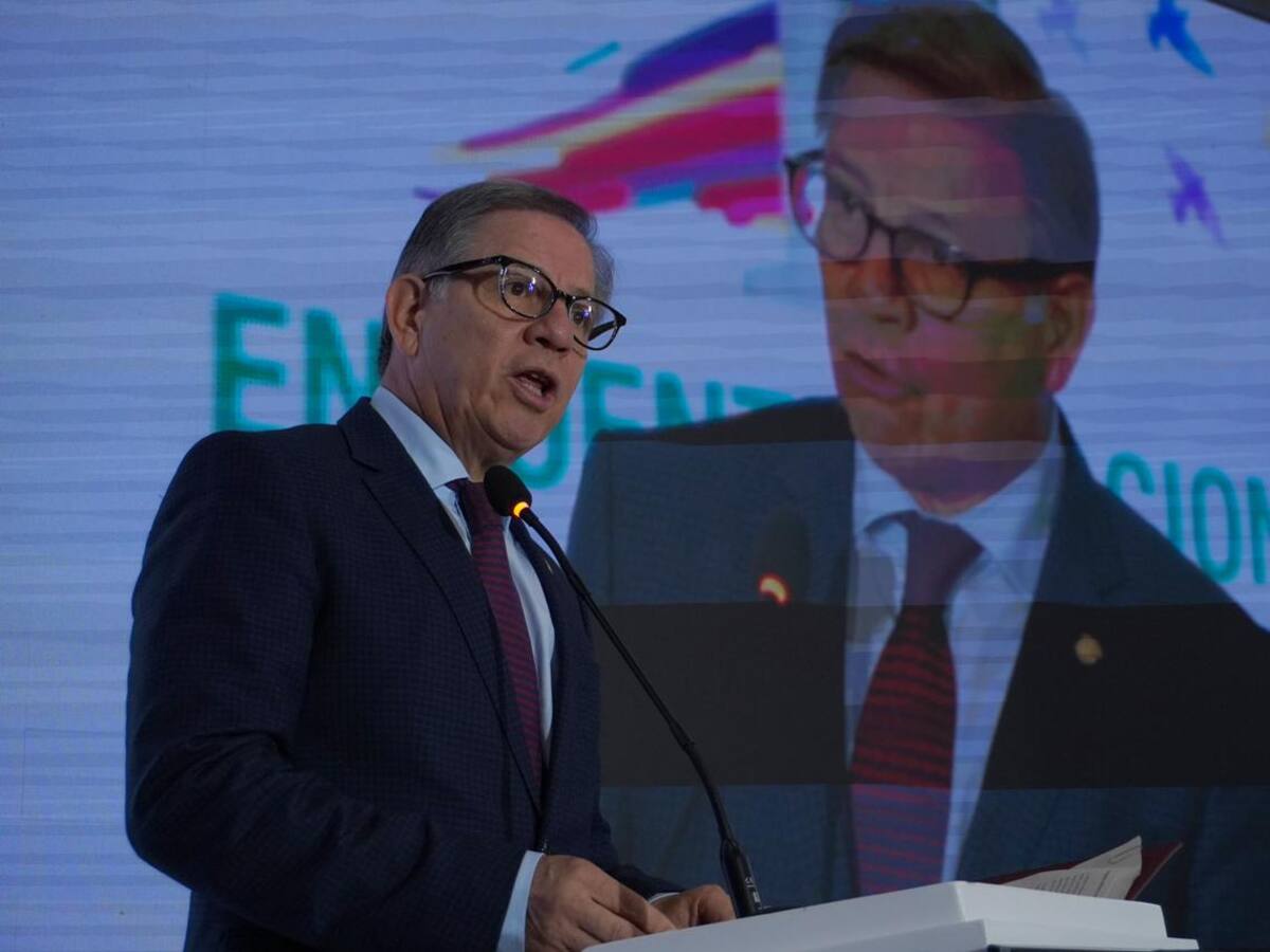 Presidente de la Corte Suprema llama a proteger la Constitución de 1991: “es defender la dignidad”