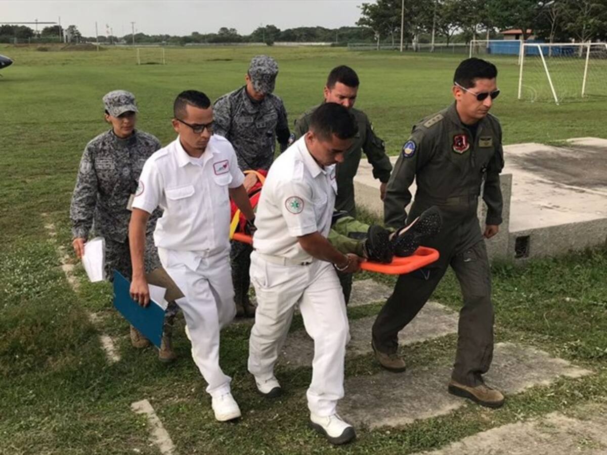 Fuerza Aérea Colombiana evacúa a ciudadano francés lesionado en la Sierra Nevada