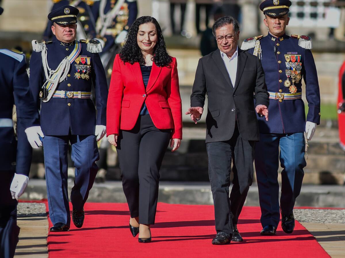 Presidente Petro tuvo reunión bilateral con la jefa de Estado de Kosovo