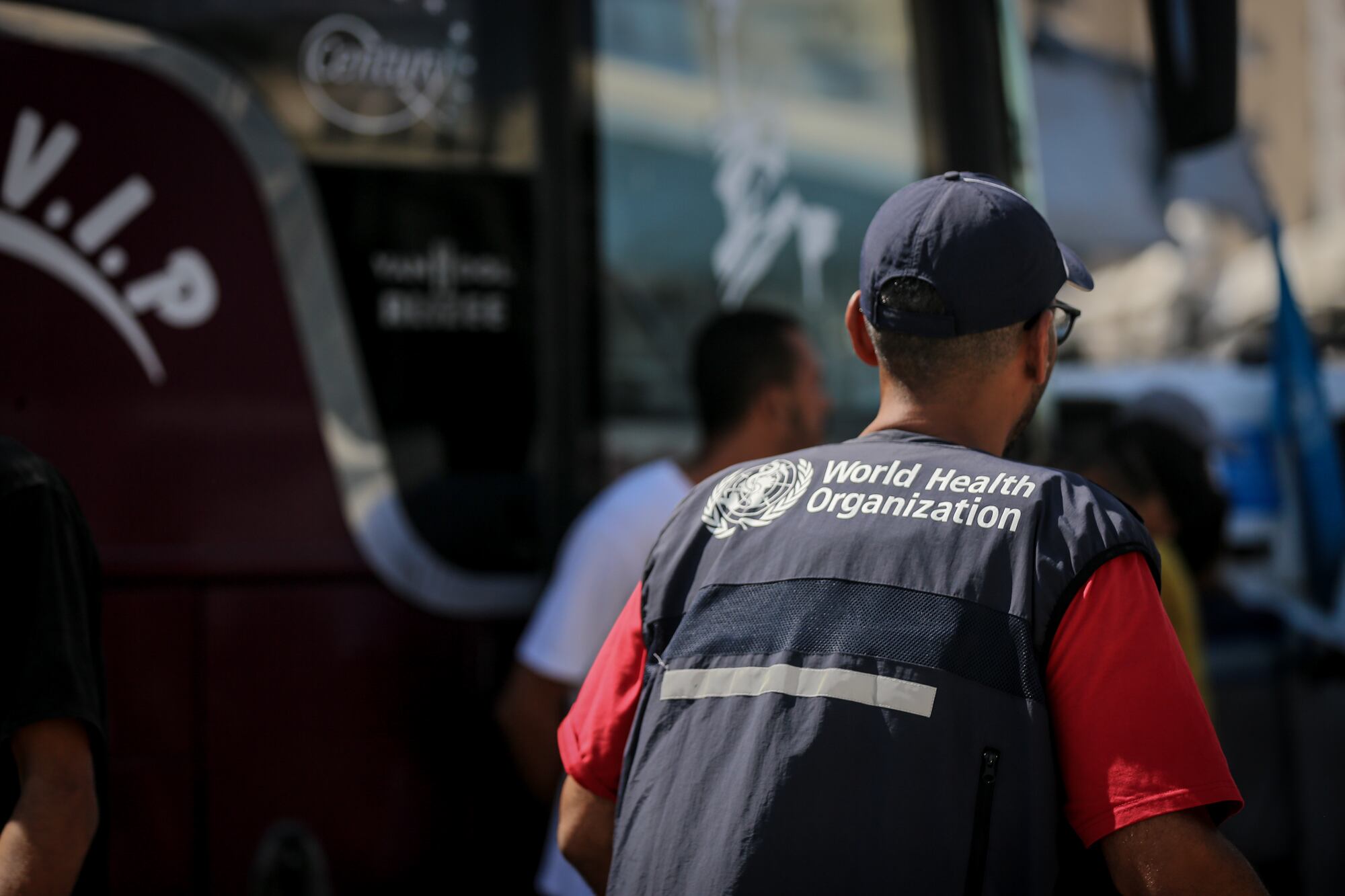 Organización Mundial de la Salud en Gaza. Foto: Saeed M. M. T. Jaras/Anadolu via Getty Images