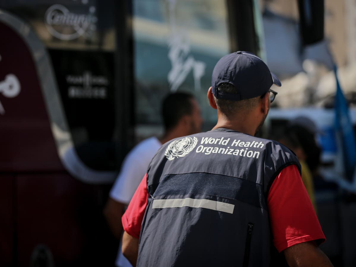 OMS detecta malnutrición en un 7 % de los niños gazatíes examinados tras el alto el fuego