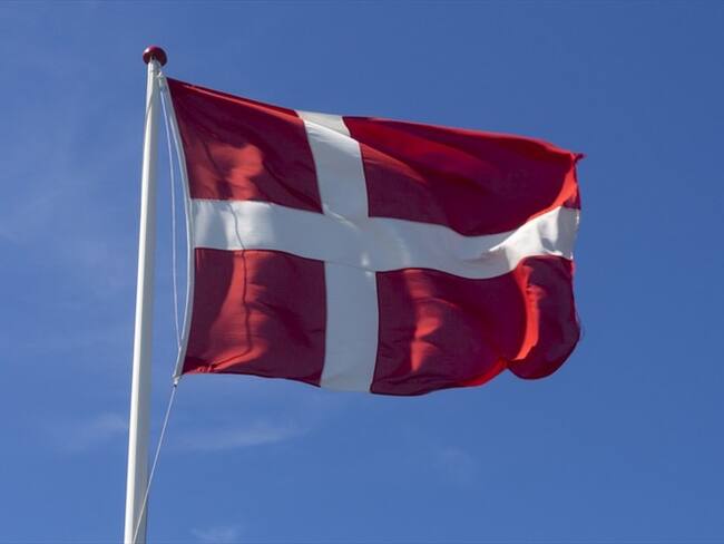 Exfuncionaria de Embajada en Dinamarca denuncia presunto despido injusto