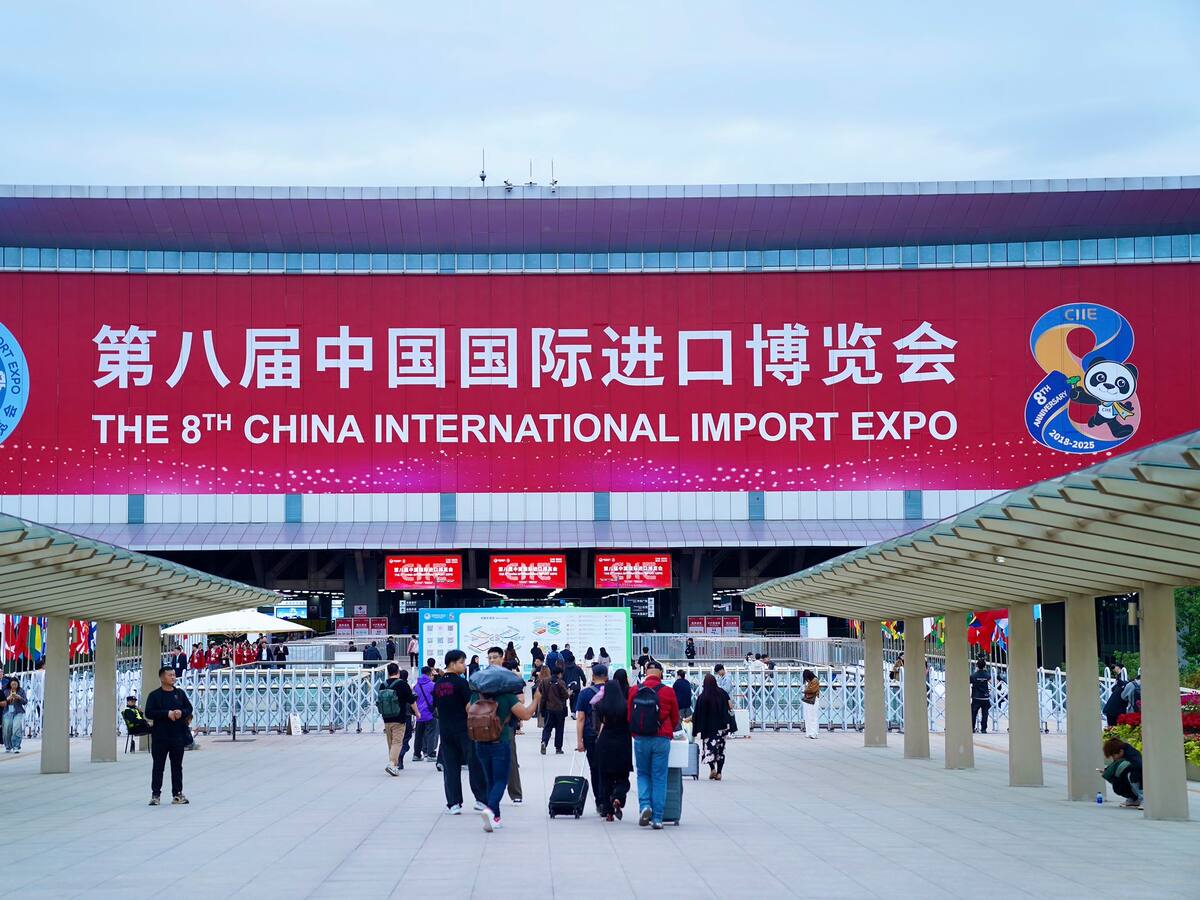 Colombia abrió ruta comercial con la naviera más grande de China para impulsar al campo