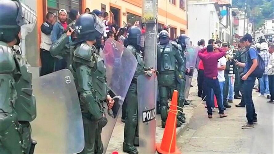 En 2019, la sede fue atacada por personas inconformes con los bloqueos en la vía Panamericana . Foto: Cric