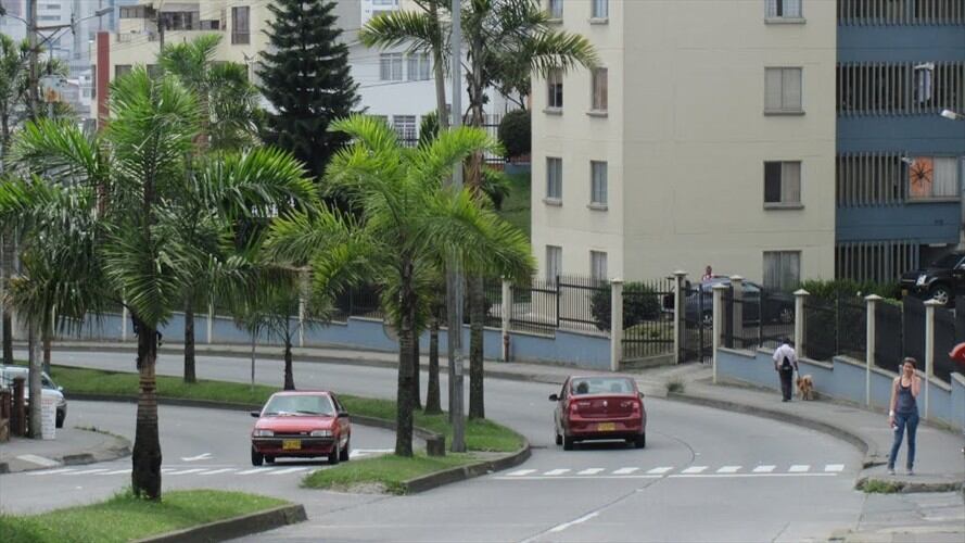 La Erum entregó un documento en el que se menciona una entrega voluntaria y recibo de un inmueble para el desarrollo de la hoy llamada Avenida Marcelino Palacio. Foto: Adrián Rodríguez